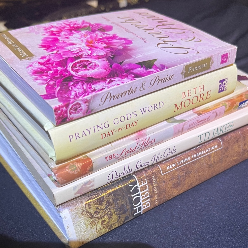 Holy Bible Religious Christian Proverbs Prayers Blessings Book Bundle Lot